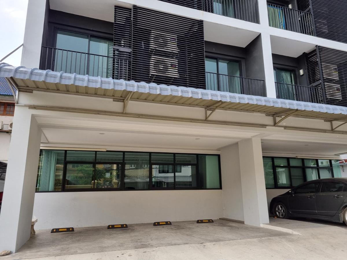 Tiara Place Bangkok Exterior foto